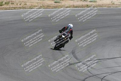 media/Apr-20-2025-AHRMA (Sun) [[393a79c373]]/Race/Group 8/Turn 4b/